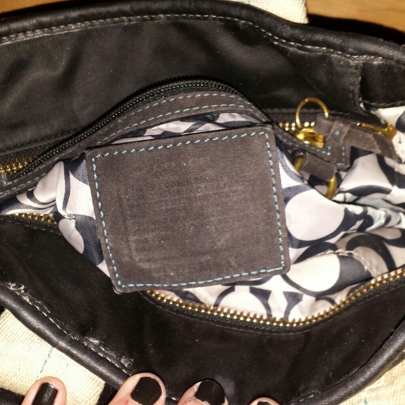 Handbag - Picture 2 of 2