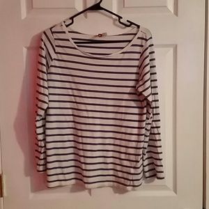 Striped long sleeve tee