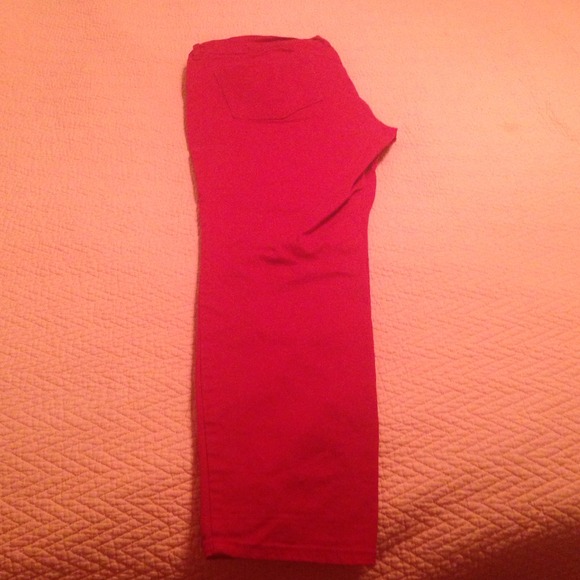 Red Old Navy Rockstar skinny jeans size 18