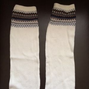 🚫🚫 sold in bundle 🚫🚫Abercrombie leg warmers