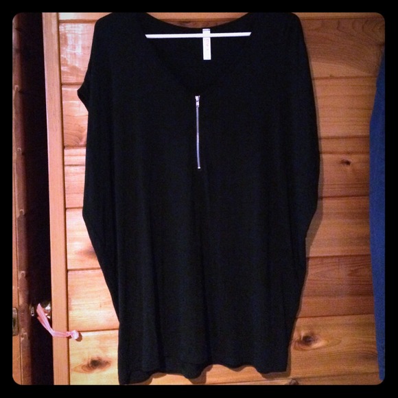 Black maternity top with silver front zipper