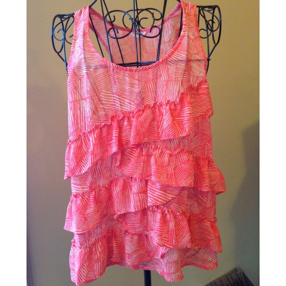 Ruffled tank
