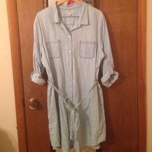 Old Navy light denim shirt dress