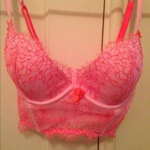 Victoria's Secret Very Sexy Demi Bra 32D (New)