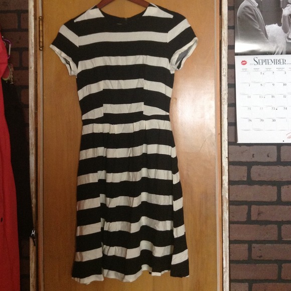H&M Black Striped Dress