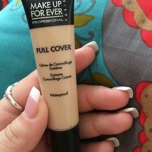 Makeup forever full coverage concealer. Shade 4