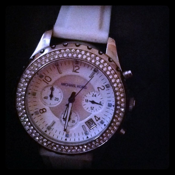 Michael Kors Accessories - 🔥🔥🔥Authentic Michael Kors watch 🔥🔥🔥🔥