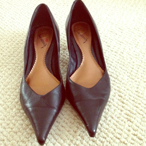 Classic black heels!
