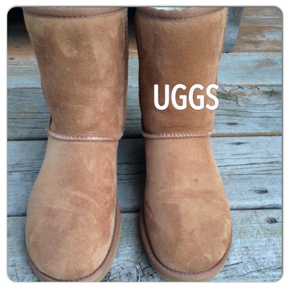 💢REDUCED💢GENUINE AUTHENTIC UGGS NEW
