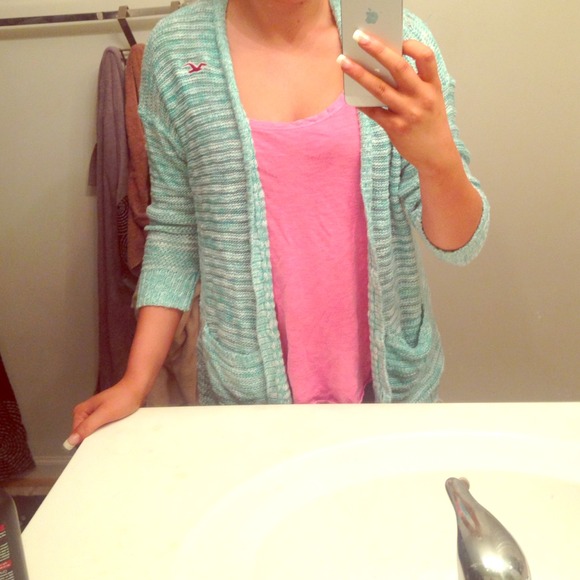 Hollister tank and cardigan