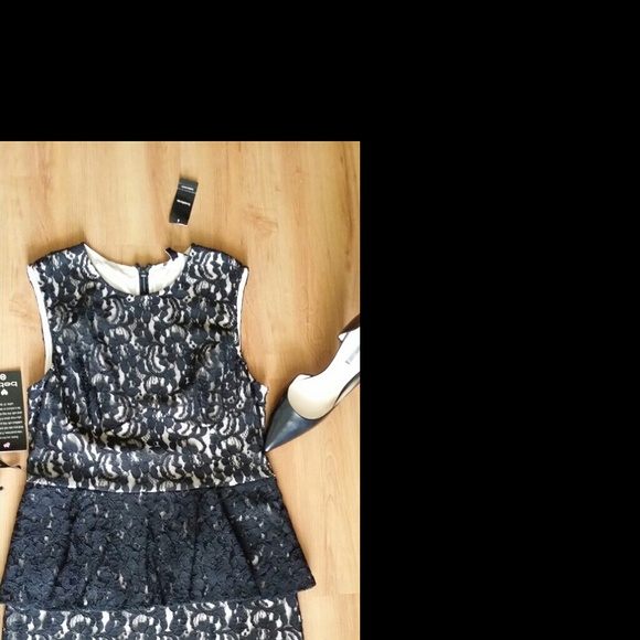 NEW w Tags  a BEBE Lace dress Black Nude - Picture 2 of 4