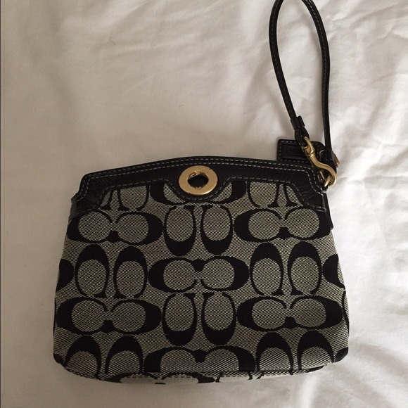 Coach Clutches & Wallets - Coach Clutch!!!