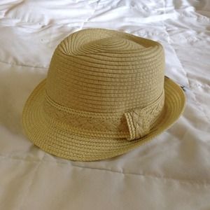 Braided band straw fedora hat