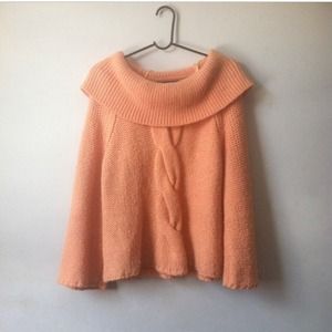 Micheal khors peach knit sweater