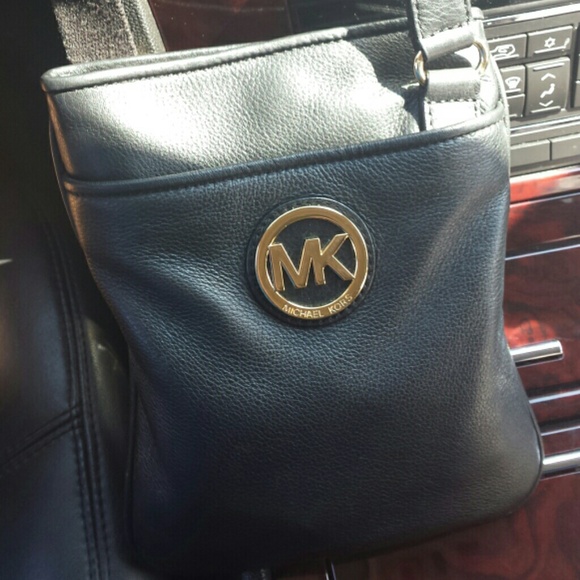 Michael Kors crossbody purse