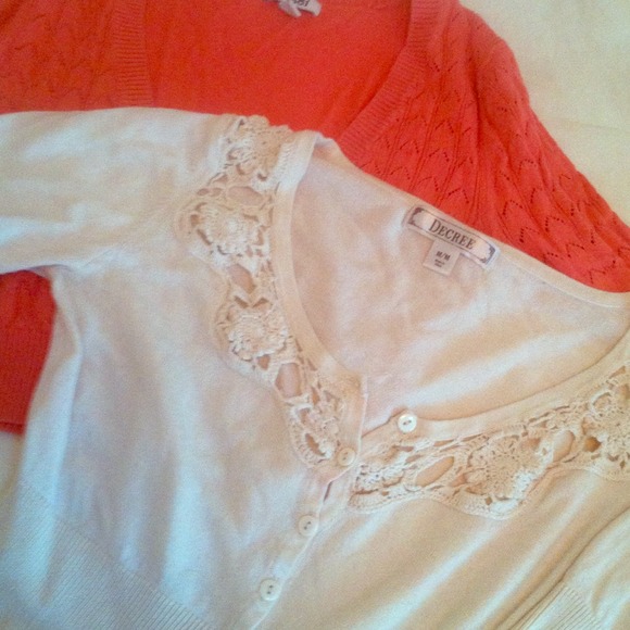 Bundle!2 cute cardigans!