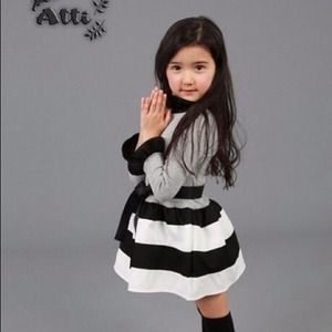 Girls dress. Size 2t-6