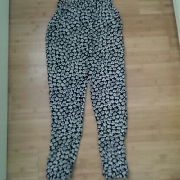 Brandy Melville printed pants.