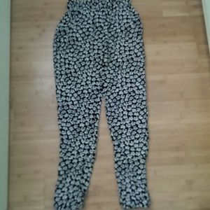 Brandy Melville printed pants.