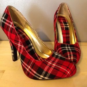 Most Adorable Holiday Shoes Ever!