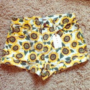 High waisted sunflower shorts