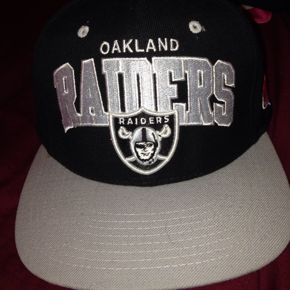 Raiders hat