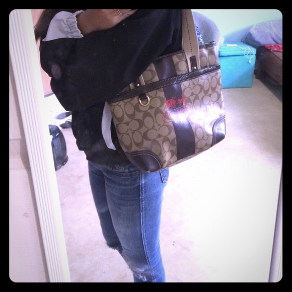 *Authentic* Coach Handbag