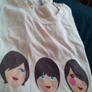 Hello Giggles T Shirts $5 each : ) American App