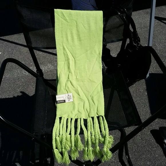 St.John's Bay Wrap Scarf - Picture 2 of 2