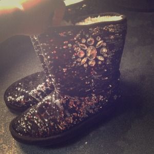 Black sparkly boots