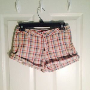 Cute Plaid Shorts SIZE 7