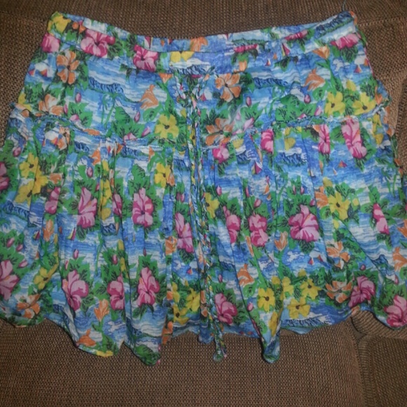 Aeropostale mini skirt