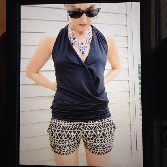 ❌Sold❌cute sequin shorts🌺with pockets!!!