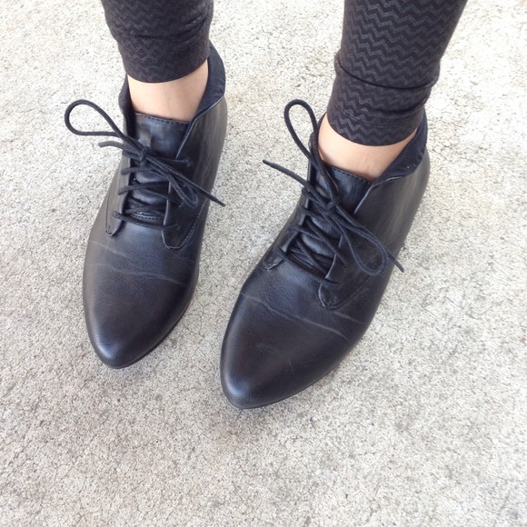Lace Up Ankle Boots - Picture 1 of 2
