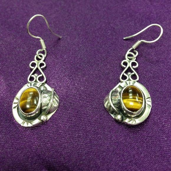 Tiger eye sterling silver dangle pierce earrings - Picture 2 of 4