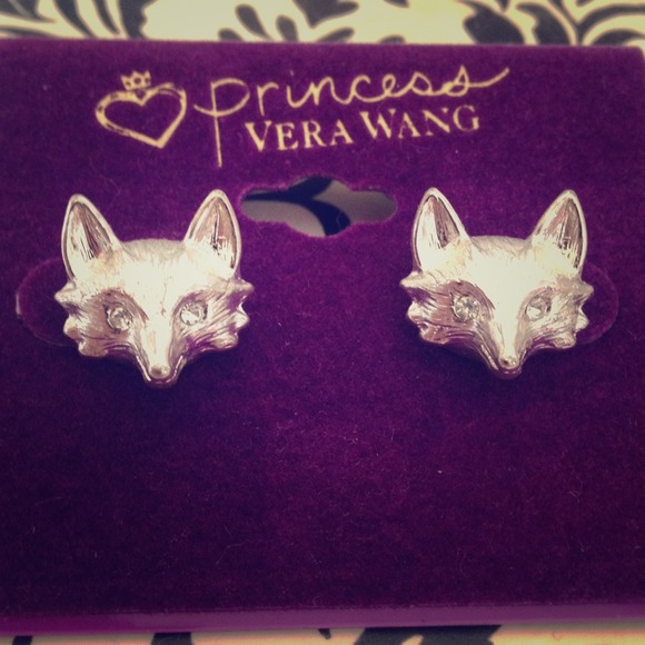 🌾Princess Vera Wang Diamond Eyed Fox Earrings