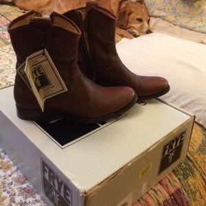 Frye Melissa button shortie REDUCED PRICE