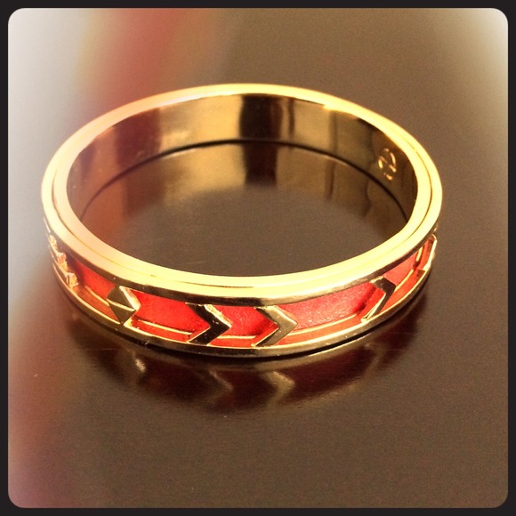 House of Harlow bangle