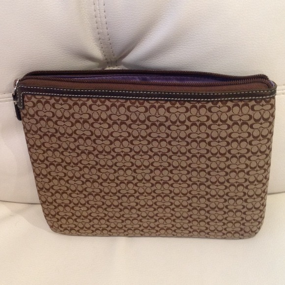 Coach pouch - Picture 3 of 4