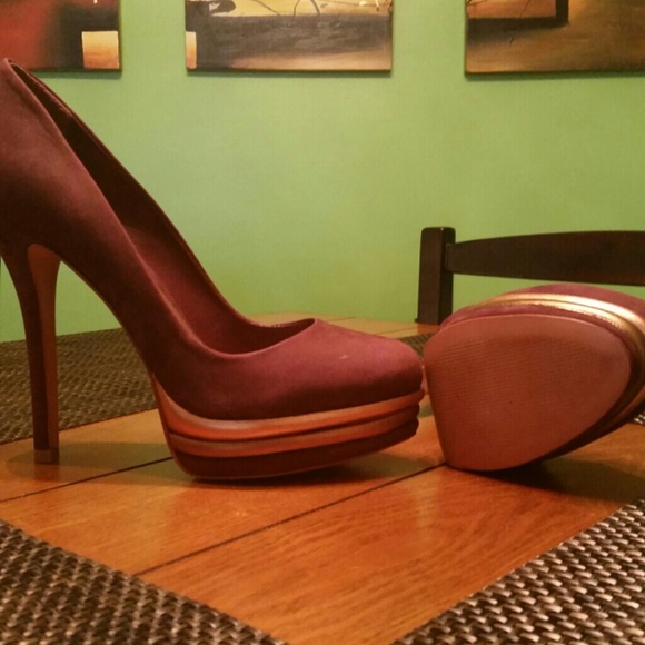 Aldo Brand Heels - Picture 1 of 2