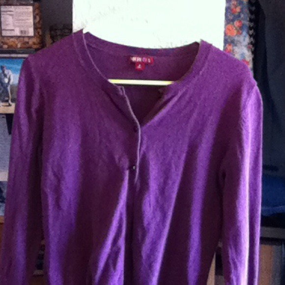 SOLD ! Merona cardigan - Picture 1 of 2
