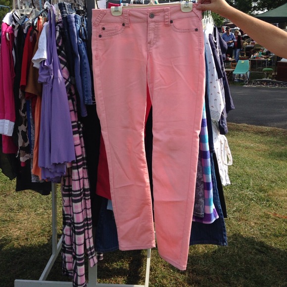 Light pink Maurice's skinnies