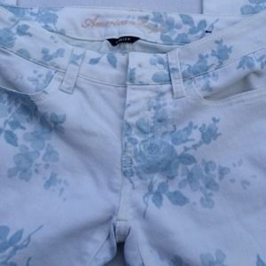 American Eagle Floral jeggings