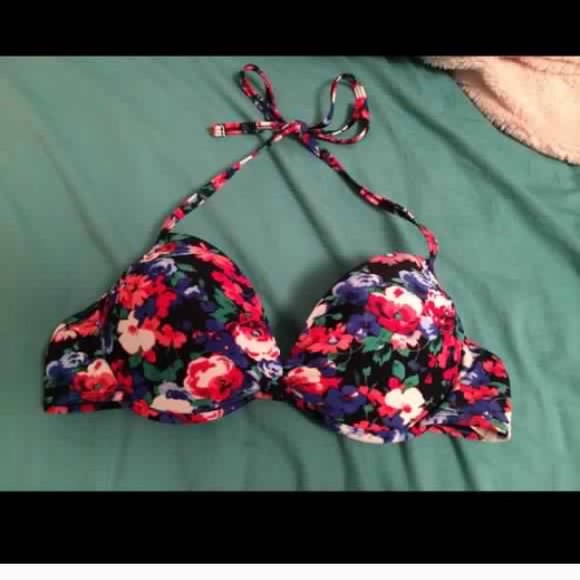 BUNDLE!!!🎉🎉 - Picture 2 of 4