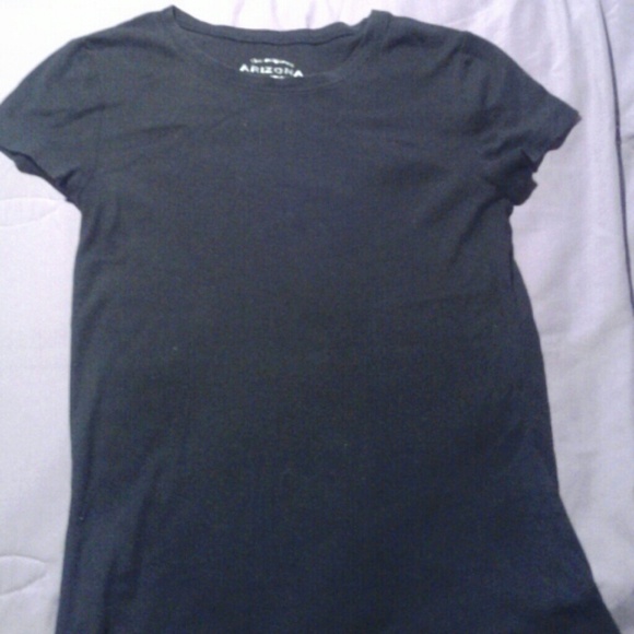 Black shirt