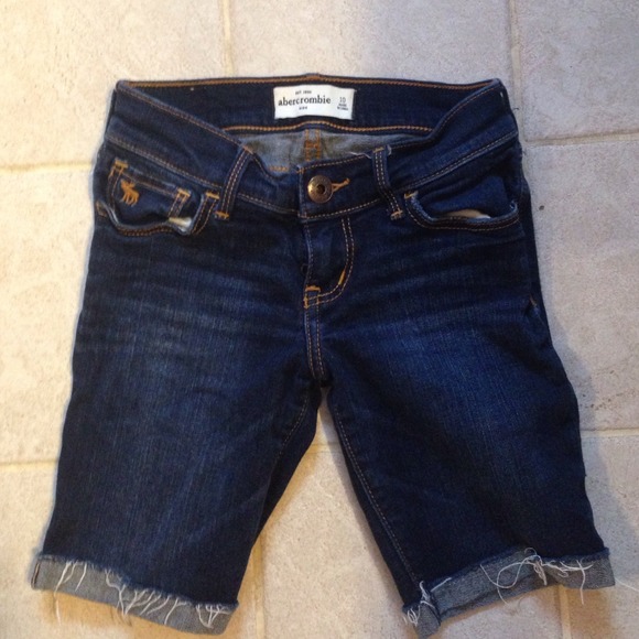 Abercombie kids shorts