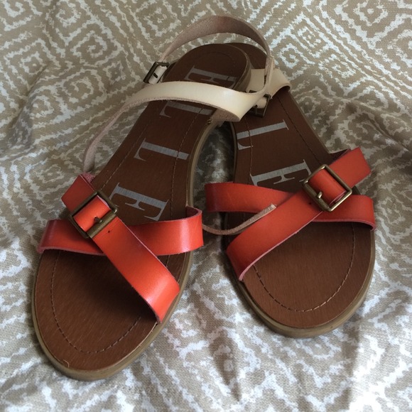 Elle sandals