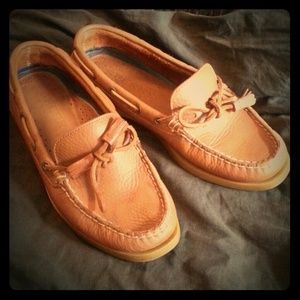 LIKE NEW Sperrys Sperry Top-Siders Size 8M
