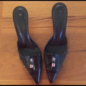 ‼️STEAL OF THE YEAR‼️YSL espresso leather mules