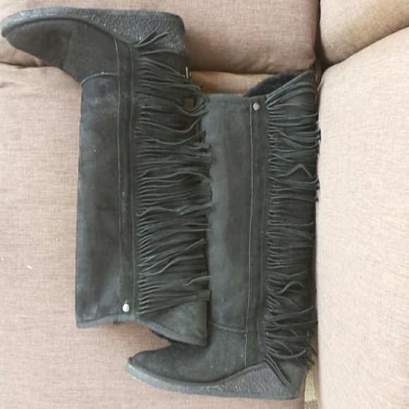 Comfortable warm fury boots
